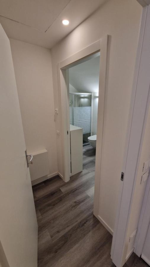 Cozy Apartment Milano Affori M3 Milão Exterior foto